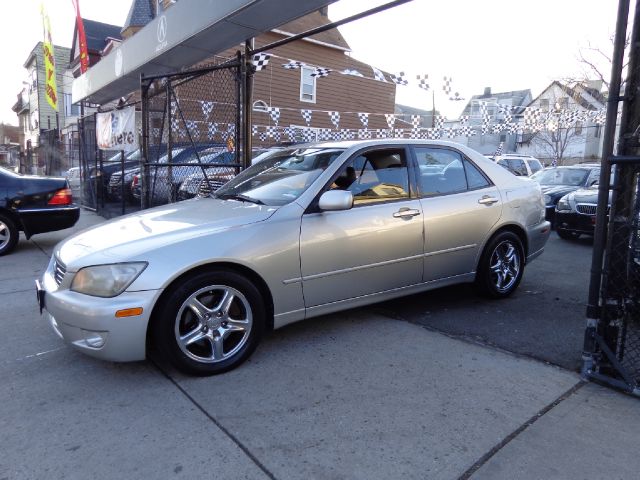 2001 Lexus IS 300 Base