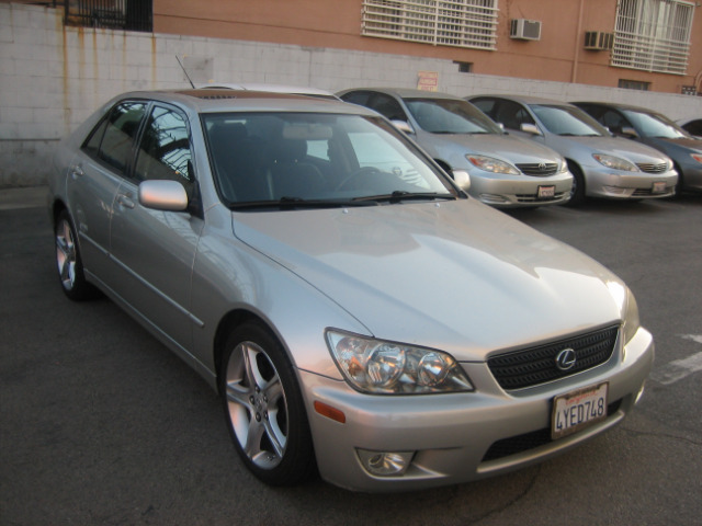 2002 Lexus IS 300 740ia Free Shipping