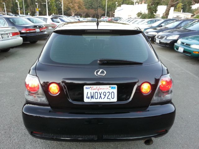 2002 Lexus IS 300 Unknown