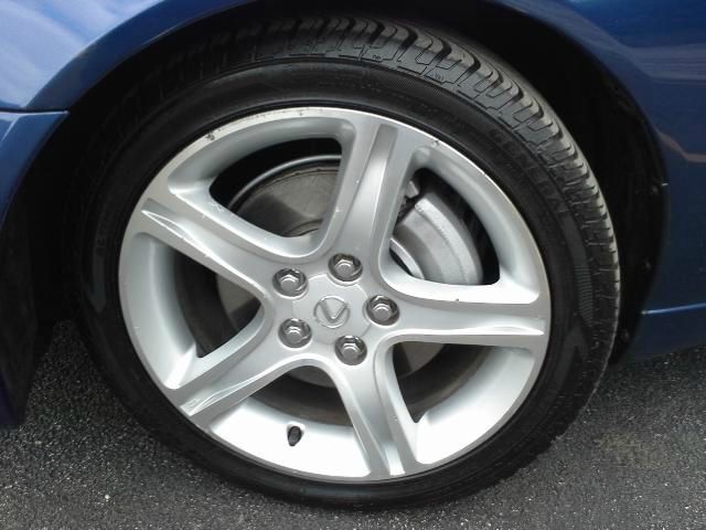 2002 Lexus IS 300 323it