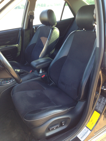 2002 Lexus IS 300 323it