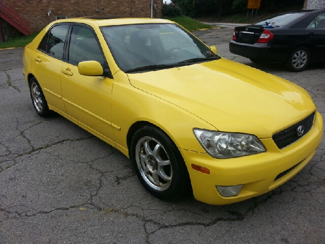 2002 Lexus IS 300 323it