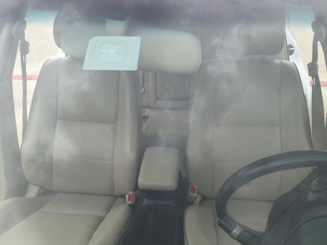 2003 Lexus IS 300 323it