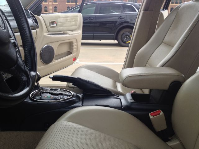 2003 Lexus IS 300 323it