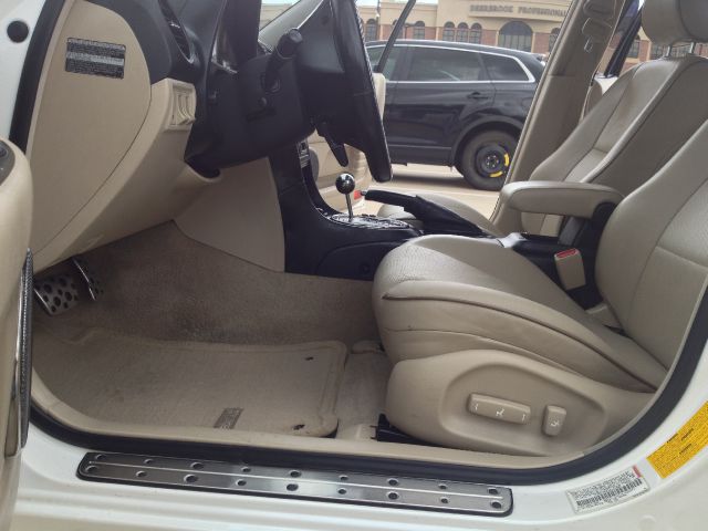 2003 Lexus IS 300 323it