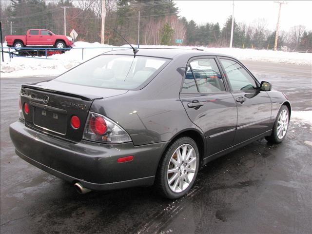 2003 Lexus IS 300 114