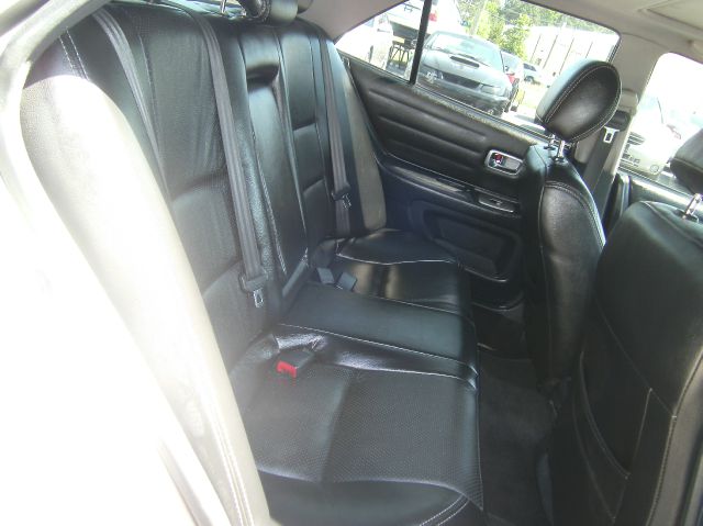 2003 Lexus IS 300 323it