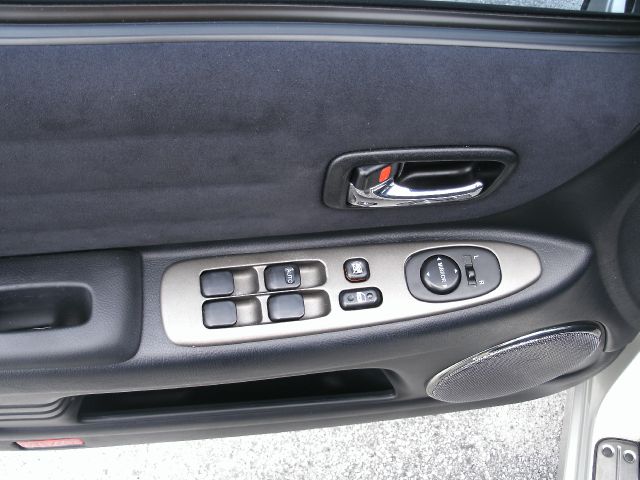 2003 Lexus IS 300 323it