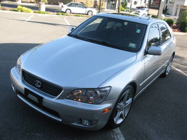 2003 Lexus IS 300 Base