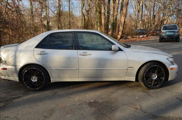 2004 Lexus IS 300 Double Cab FOUR Wheel Driveextra Clean 4x4 T
