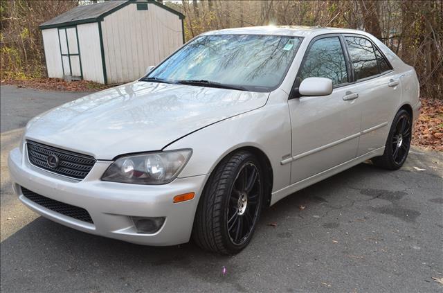 2004 Lexus IS 300 Double Cab FOUR Wheel Driveextra Clean 4x4 T