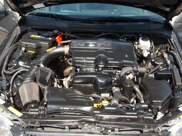 2005 Lexus IS 300 323it