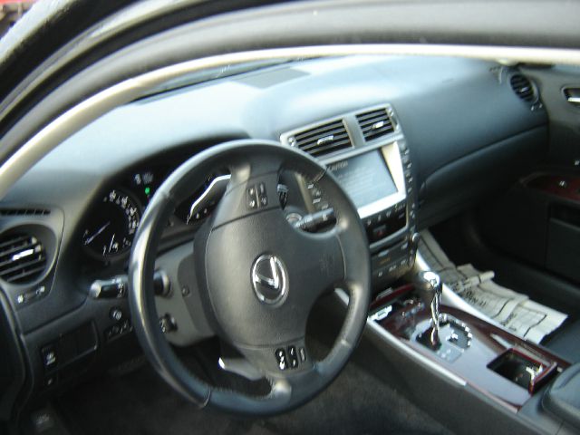 2006 Lexus IS 350 4dr S Manual