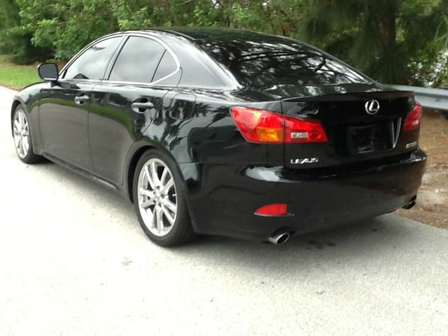 2006 Lexus IS 350 4dr S Manual