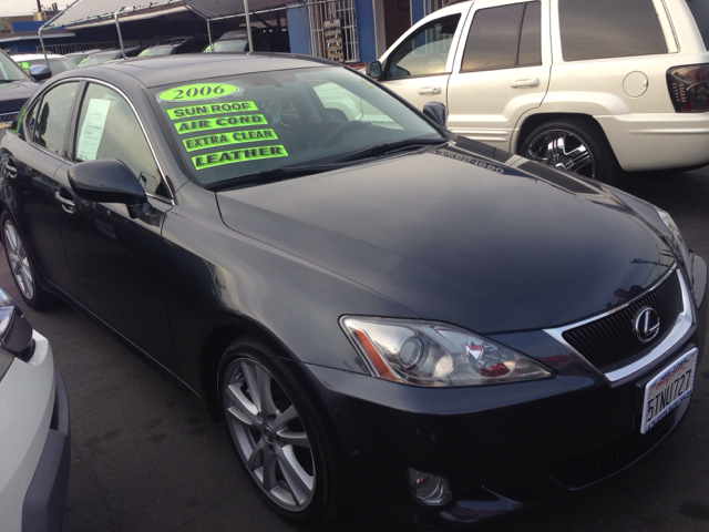 2006 Lexus IS 350 4dr S Manual