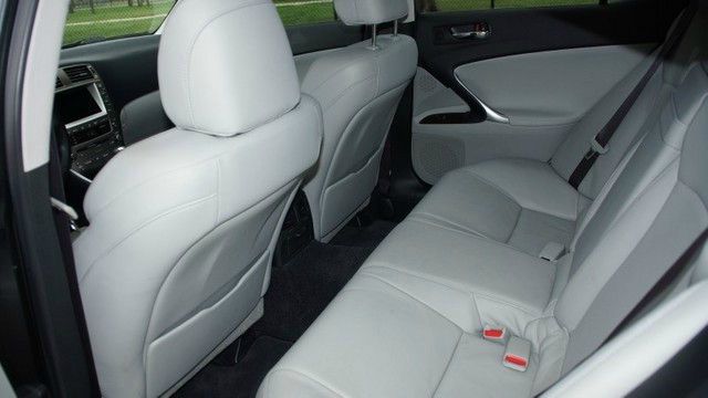 2007 Lexus IS 350 4dr S Manual