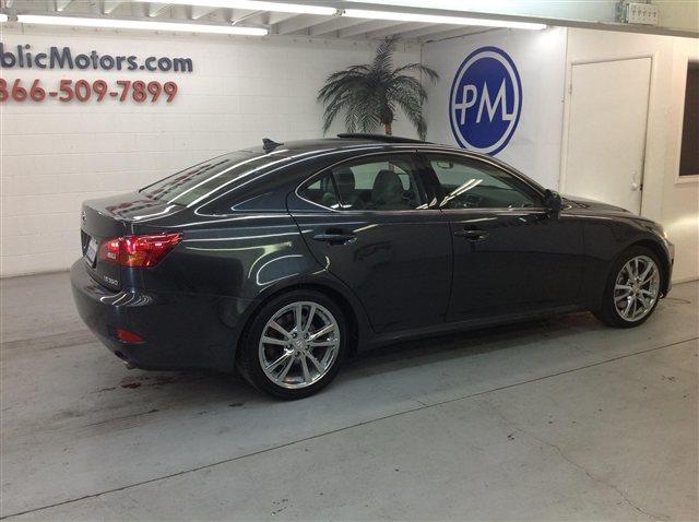 2007 Lexus IS 350 C300 Sport 4matic Sedan