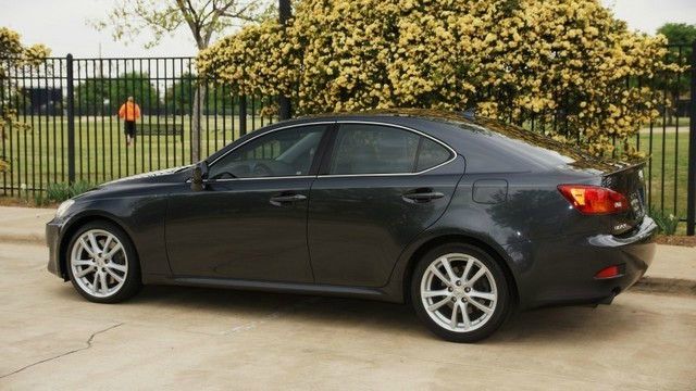 2007 Lexus IS 350 4dr S Manual