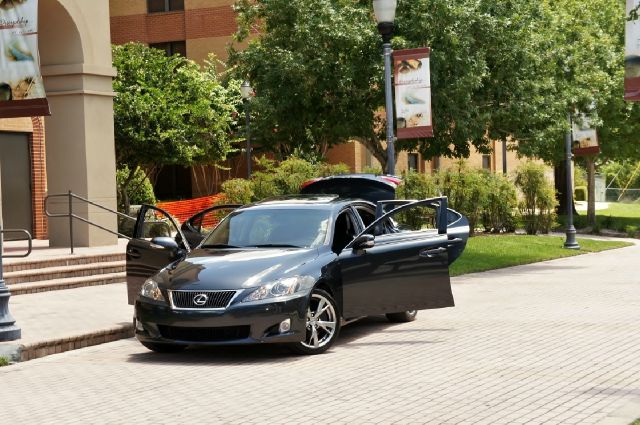 2010 Lexus IS 350 4dr S Manual