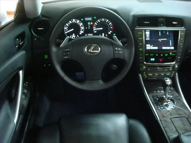 2010 Lexus IS 350C SDN