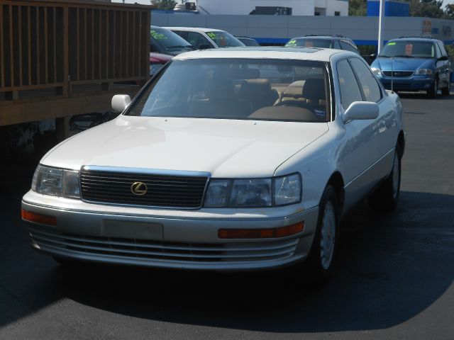 1990 Lexus LS 400 Base