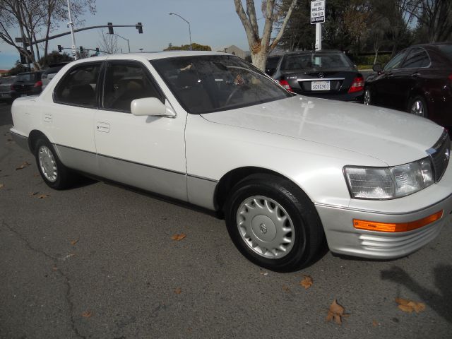 1990 Lexus LS 400 Base