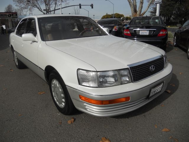 1990 Lexus LS 400 Base