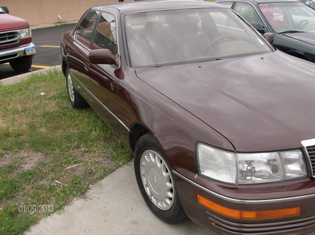 1990 Lexus LS 400 Base