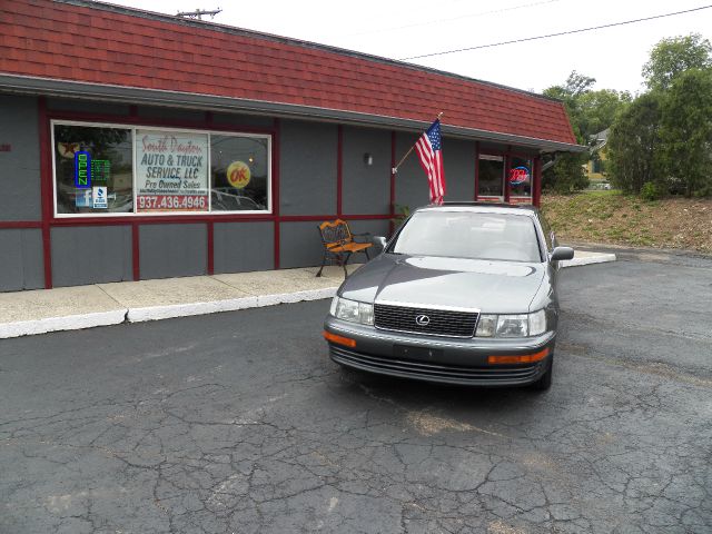 1990 Lexus LS 400 Base