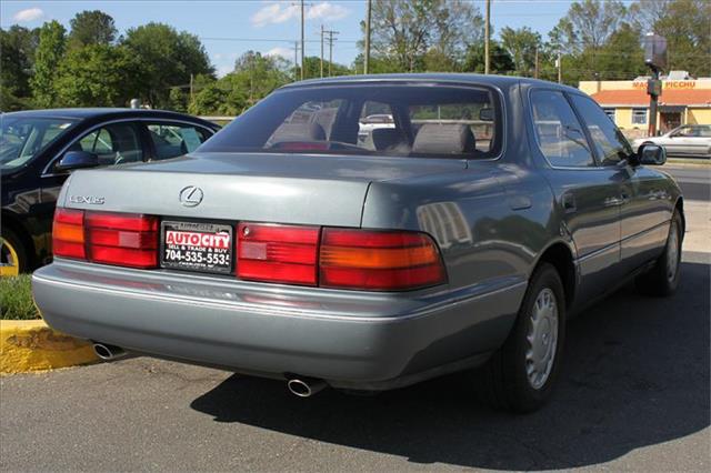 1991 Lexus LS 400 Unknown