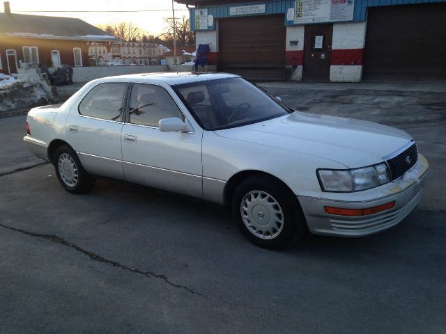 1991 Lexus LS 400 Base