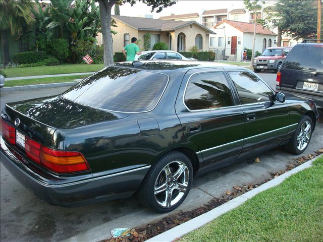 1991 Lexus LS 400 Unknown
