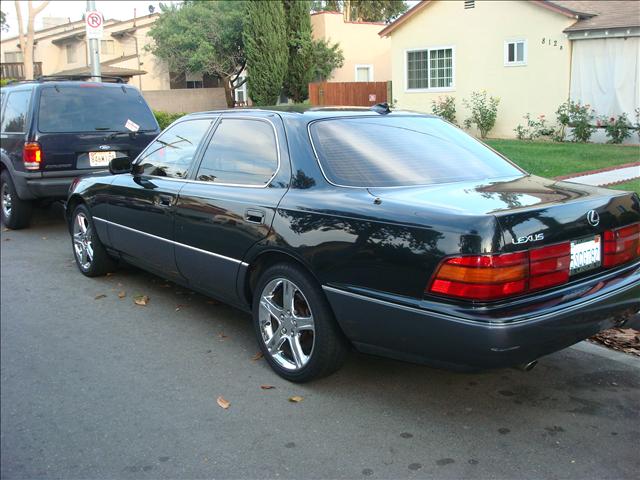 1991 Lexus LS 400 Unknown
