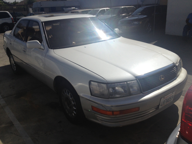 1992 Lexus LS 400 Base