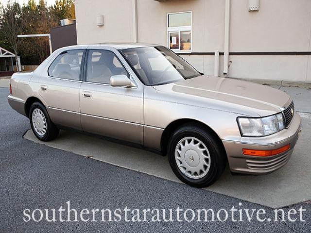 1992 Lexus LS 400 Base