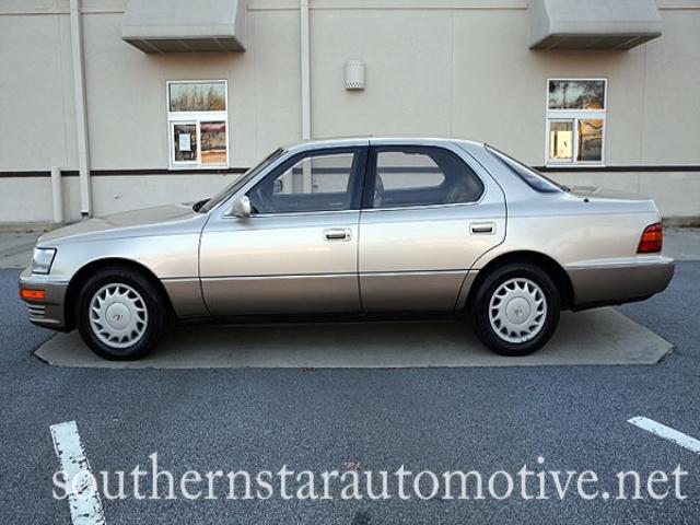 1992 Lexus LS 400 Base