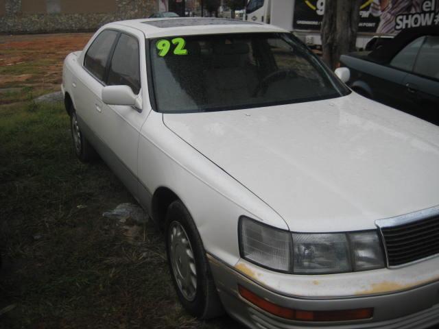 1992 Lexus LS 400 Base