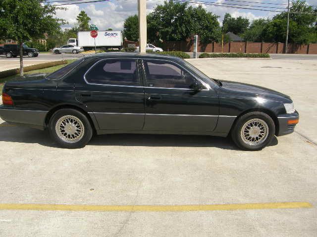1993 Lexus LS 400 Base