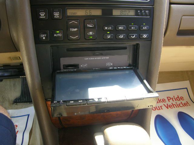 1993 Lexus LS 400 Base