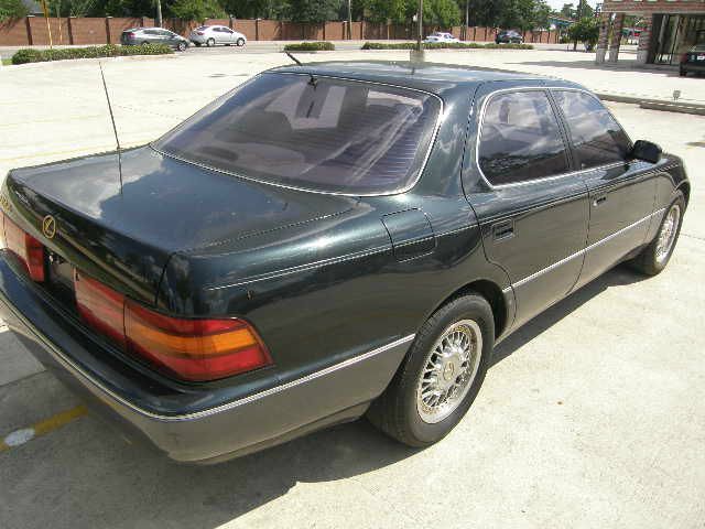1993 Lexus LS 400 Base