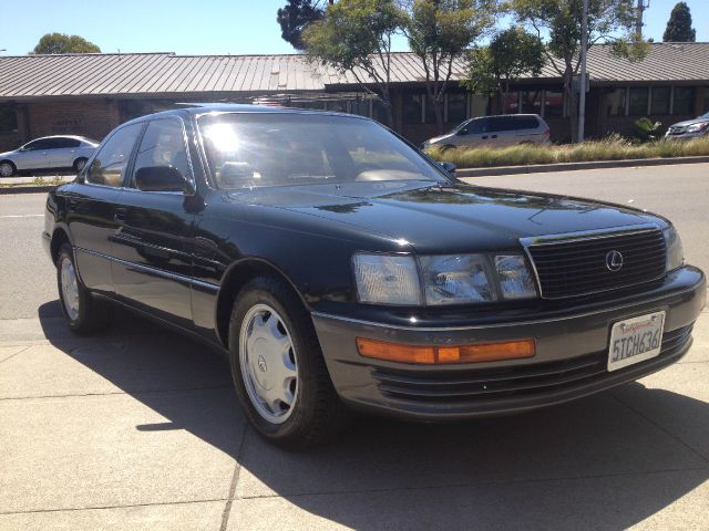 1994 Lexus LS 400 Base