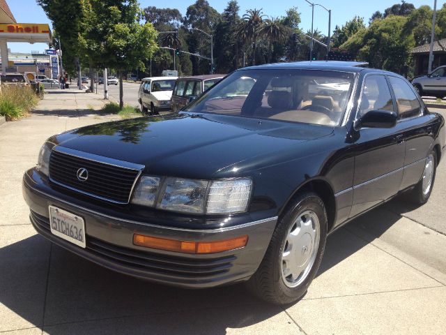 1994 Lexus LS 400 Base