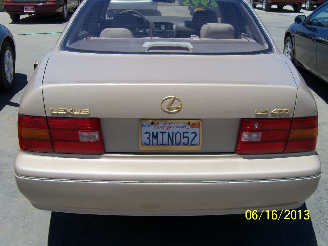 1995 Lexus LS 400 Base