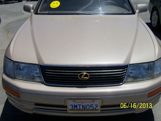 1995 Lexus LS 400 Base