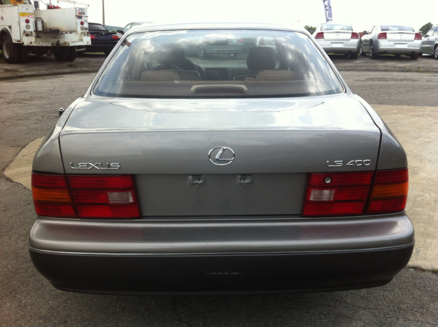 1996 Lexus LS 400 Base
