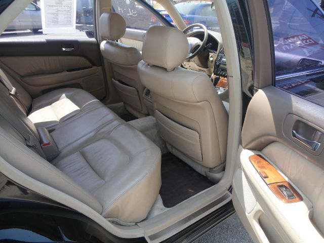 1996 Lexus LS 400 Base