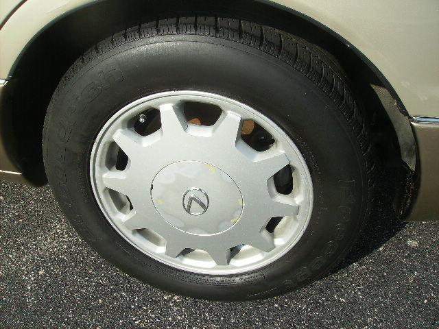 1996 Lexus LS 400 Unknown