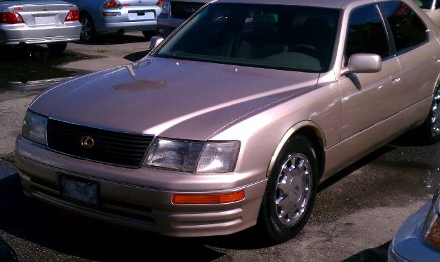 1996 Lexus LS 400 Base