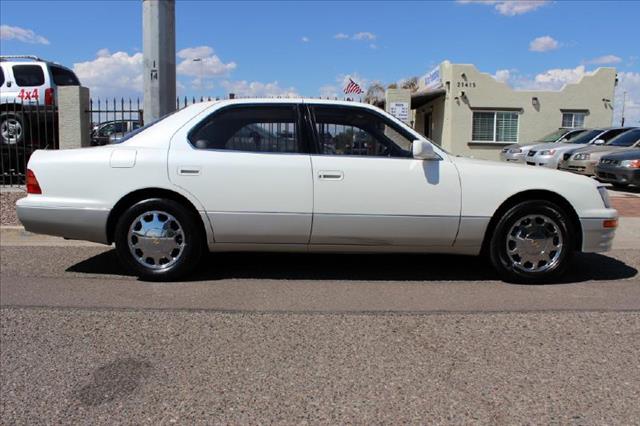 1996 Lexus LS 400 Unknown