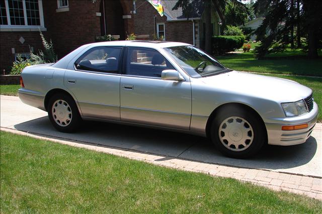 1996 Lexus LS 400 Unknown
